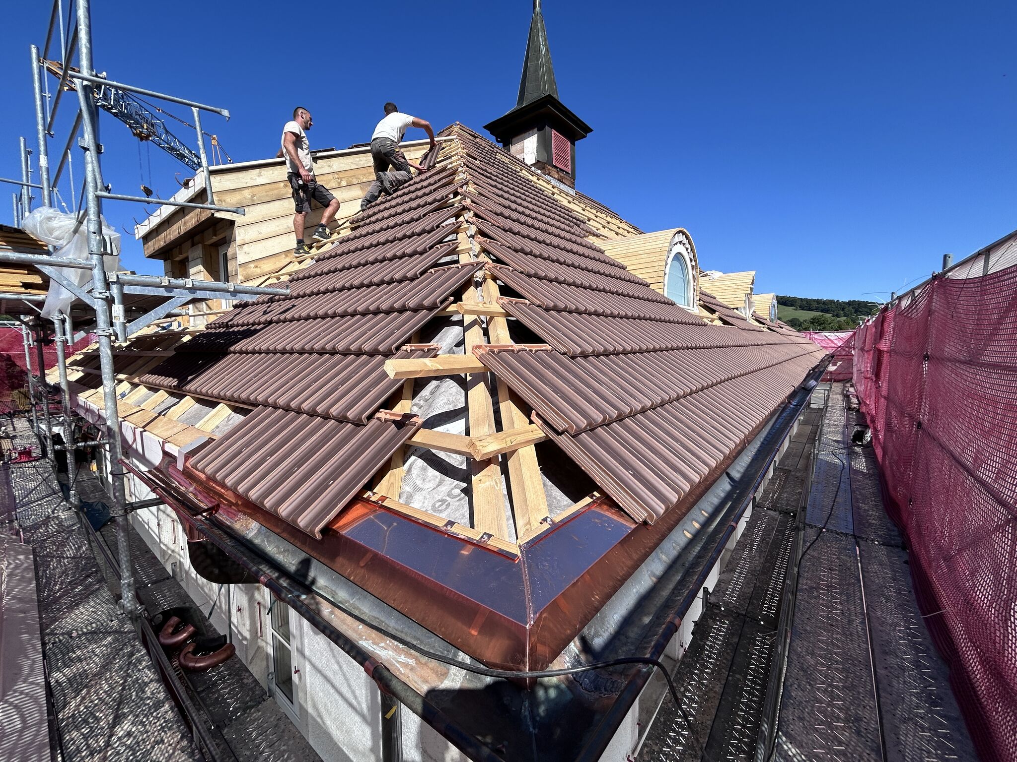 école primaire vicques après